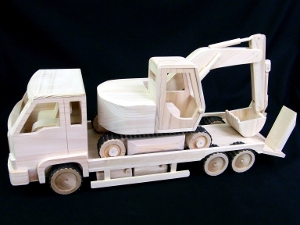 ショベルカーとキャリアカー